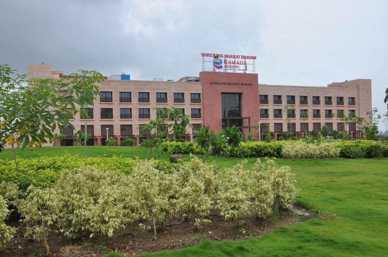 Ramada Encore By Wyndham Statue Of Unity Kevadia Exterior foto