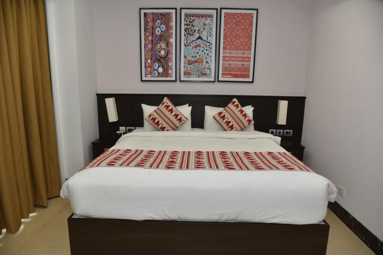 Ramada Encore By Wyndham Statue Of Unity Kevadia Exterior foto
